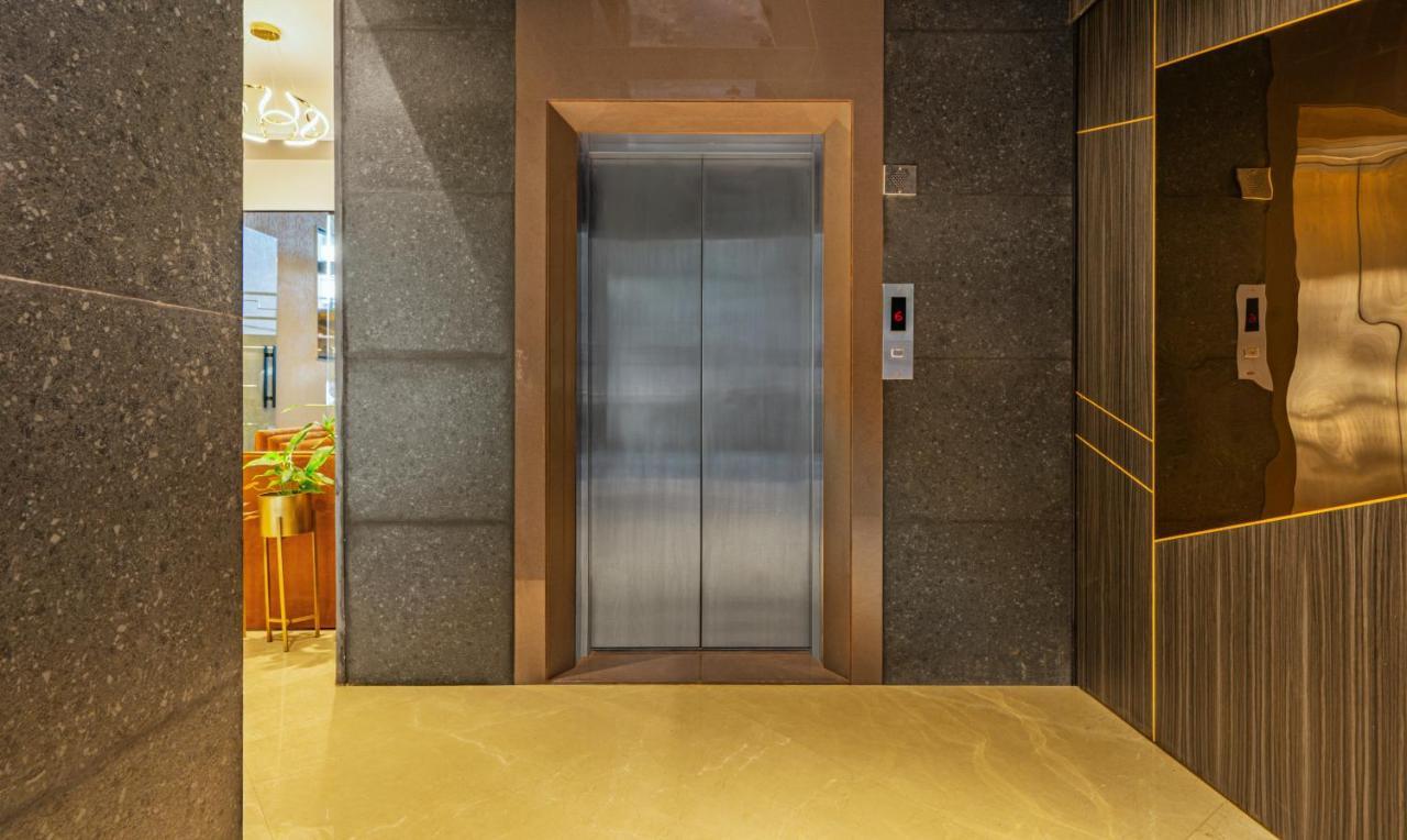 Treebo Premium Savera Inn Bombay Exterior foto